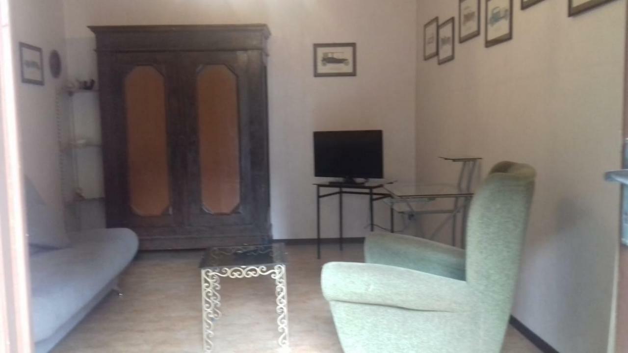 La casa dei Nonni Villa Moncrivello Esterno foto